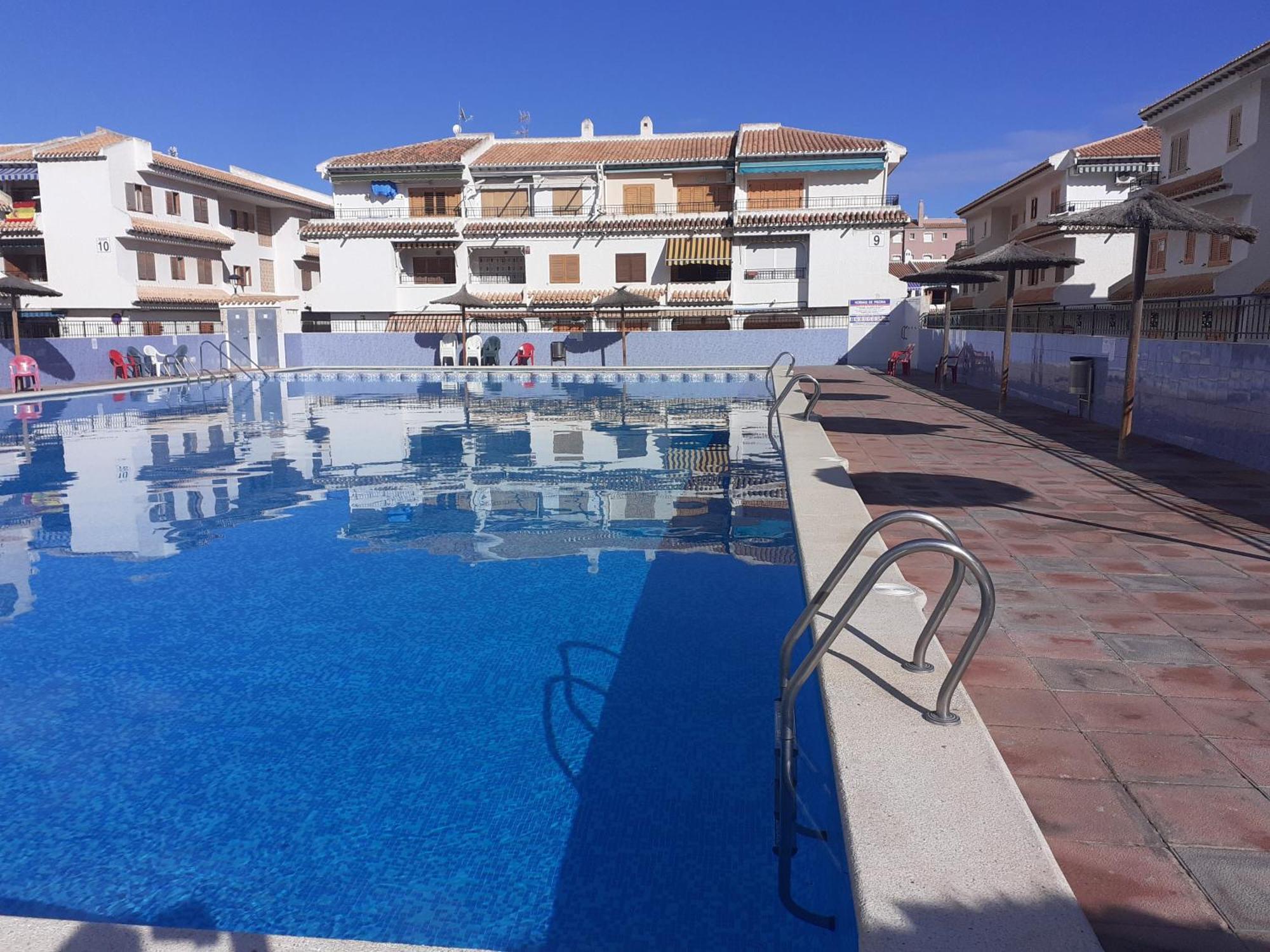 Apartamento Santa Pola, En Playa Del Tamarit Con Piscina. Экстерьер фото